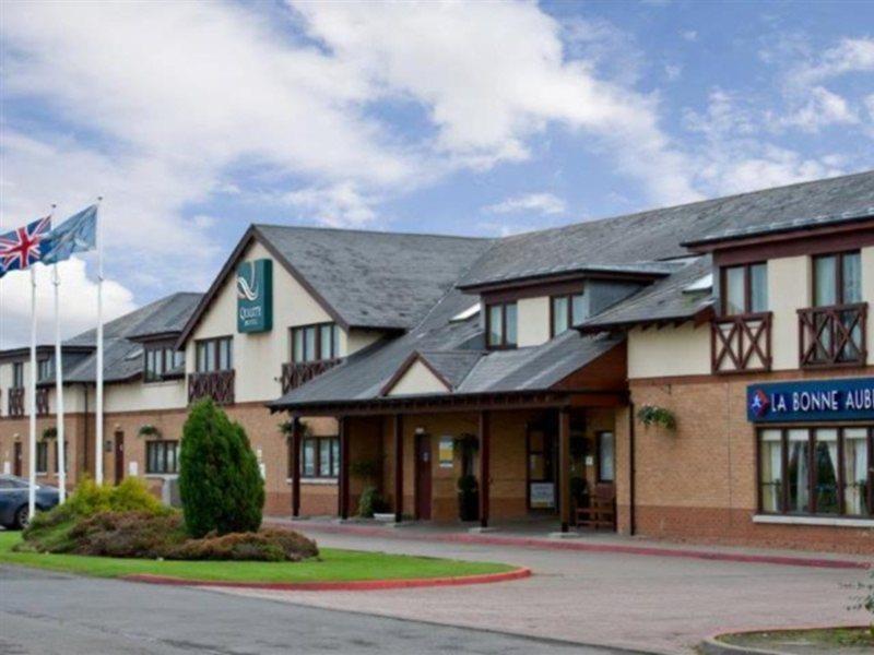 Holiday Inn Express Edinburgh Airport, An Ihg Hotel Ingliston Exterior photo